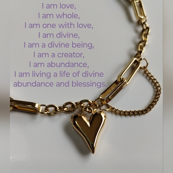 Meet your Posher, Janette | - Picture 2 of 2